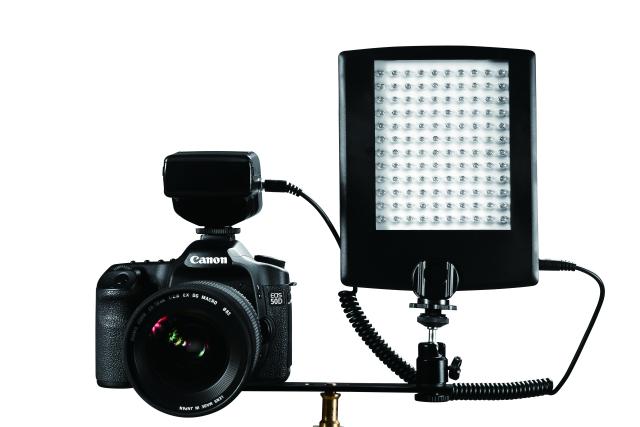 Falcon Eyes LED Lamp with Flash DV-120FV on Penlite