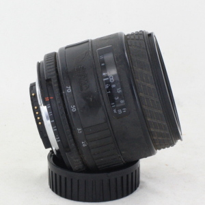 Sigma UC Zoom 28-70mm 1: 3.5-4.5 Multi-Coated Auto Focus Nikon Fit