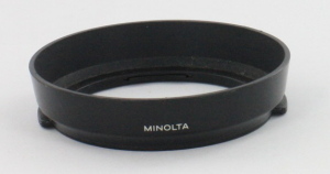 Minolta A 28-85mm F3.5-4.5 clip on lens hood