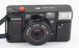 Olympus AFL (Picasso) f2.8 lens (Faulty)
