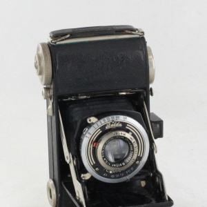 Balda Jubilette 35mm folding camera